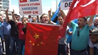 Çin Konsolosluğu önünde Urumçi protestosu