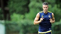 Van Persie takımdan ayrı çalıştı