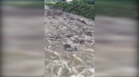 Artvin'de sel böyle görüntülendi