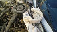 Otomobilin motor bölümünden 2 kalaşnikof çıktı