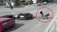 Yayaya çarpmamak için kendini feda etti