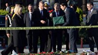 Erdoğan ve Niinistö karanfil bıraktı