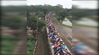 Hindistan'da inanılmaz tren yolculuğu