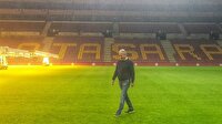 Mustafa Denizli sahaya indi