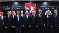 Bakan Elitaş müteahhitlerle görüştü