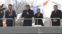 Davutoğlu kongre salonuna sığmayan gençlere seslendi