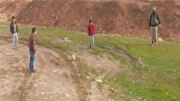 Silopi'de askerler çocuklarla futbol oynadı