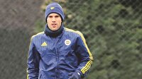 Chelsea'den Robin van Persie hamlesi