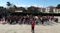 Haftada bir gün derse sporla başlıyorlar