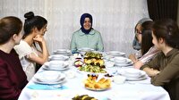 Bakan Kaya çocuk evinde iftara katıldı