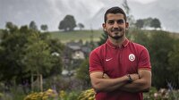 Burak Yılmaz'ın forması Emrah Başsan'a verildi