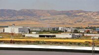 Göğüslerini F16’lara siper ettiler