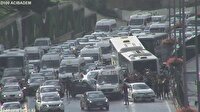 Son dakika haber! Acıbadem’de yoldan çıkan metrobüsün görüntüleri