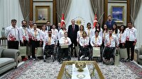 Paralimpik Olimpiyatları'nda madalya kazanan sporcular Külliye'de