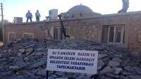 Kayyum atanan belediye PKK'nın zarar verdiği camileri onarıyor