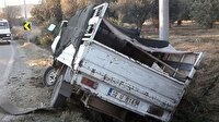 Balıkesir Yerel Haber: Kamyonet kaza yaptı: 11 yaralı