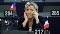 Le Pen'in dokunulmazlığının kaldırılması istendi