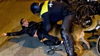 Hollandalı polislerin saldırısıyla bilincini kaybetti