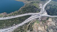 Kuyruk kilometrelerce uzadı: Havadan görüntülendi