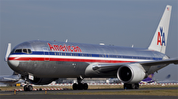 American Airlines uçağı acil iniş yaptı