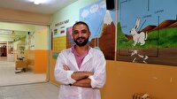 Dersleri duvara çizdi