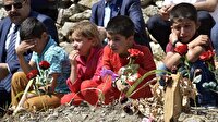 Şehit öğretmenin kabrinde gözyaşına boğuldular
