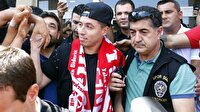Antalyaspor'dan Nasri'ye coşkulu karşılama