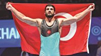 Güreşte altın gurur