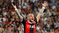 Wesley Sneijder kariyerinde dibi gördü
