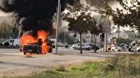 Adana'da hareket halindeki otomobil yandı