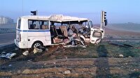 Servis aracı minibüsle çarpıştı: 3 ölü