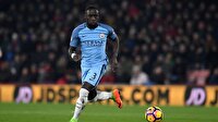 Bacary Sagna'dan sürpriz imza