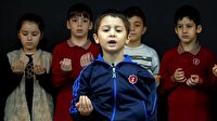 Öğrencilerden Mehmetçiğe duygulandıran dua
