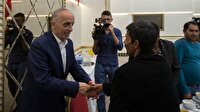 Kağıt toplayıcılarına iftar