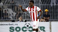 Emenike İstanbul'a geldi