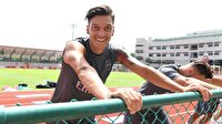 Arsenal'den imalı tweet