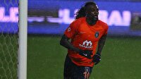 Adebayor ligin ilk maçlarını kaçırabilir