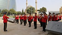 Azerbaycan'da Zafer Bayramı kutlaması