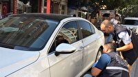 Otomobile taş attı sürücü inince 66 bin TL'yi çaldı