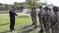 Emekli oldu ama şimdi de kahraman yetiştiriyor