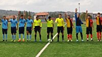 Kırmızı kart göstermeyi unuttu