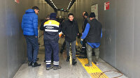 Metrobüs yaya geçidini su bastı