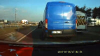 Trafikte makas atarak seyreden kargo minibüsü tehlike saçtı