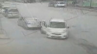 İki araç arasında kalan kadın yaralandı