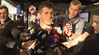 İzlanda'da Emre Belözoğlu'na büyük terbiyesizlik: Tuvalet fırçası uzattılar!