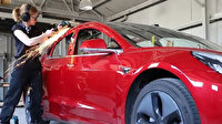 Elon Musk'ı beklemedi ve Model 3'ü kamyonete çevirdi