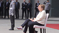 Merkel'in titreme nöbetine sandalyeli çözüm