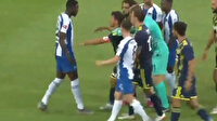 Emre Belözoğlu tartıştığı Jordan Torunarigha ile maç sonu birbirine girdi