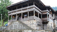 Çivisiz camiler zamana meydan okuyor