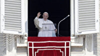 Papa Francis asansörde mahsur kaldı